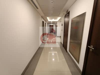 HUGE 2BHK WITH ALL AMENITIES NEAR METRO HUGE 2BHK WITH ALL AMENITIES NEAR METRO