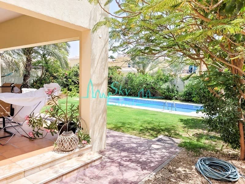21 Jumeirah Park Villa|4-BR+Maid|Open Kitchen|Private Pool|Garden
