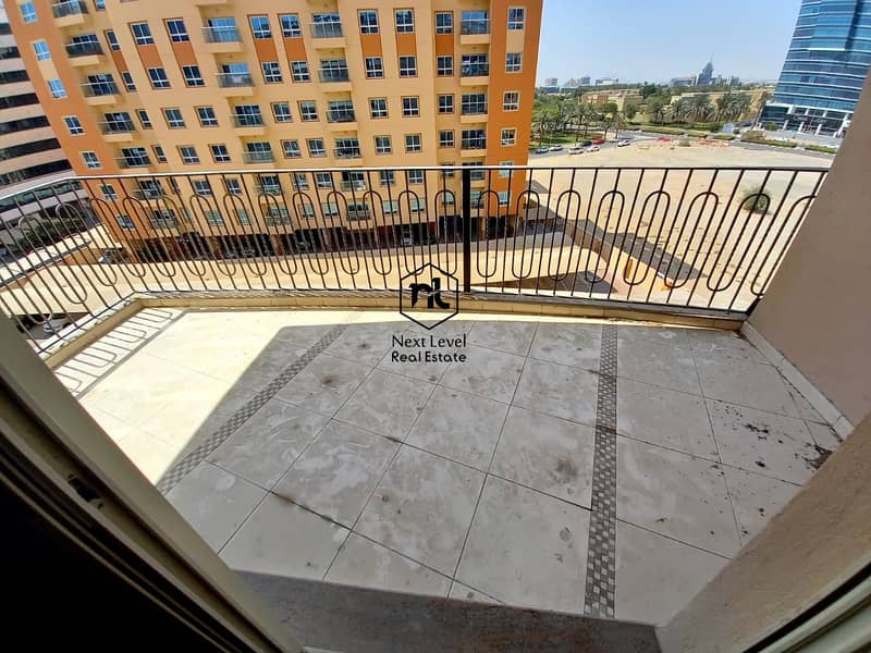 12 NICE VIEW 1 BEDROOM WITH BALCONY AND PARKING