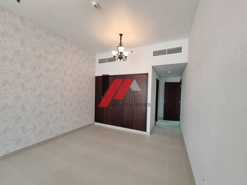 18 Brand New Huge 1 BHK With Balcony Wardrobes Master Room Free Parking Near Al Kabayel Centre