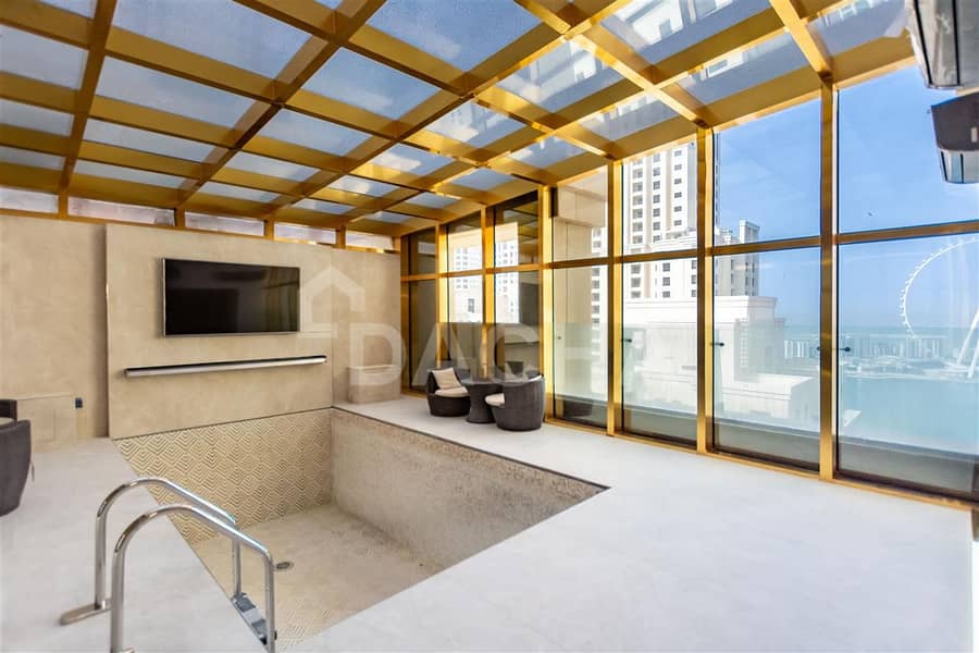 13 Spacious / Classically Upgraded / Duplex Penthouse