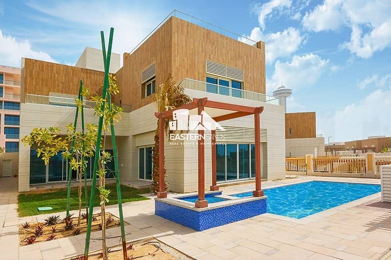 Zero Commission |Private Pool |Luxury Waterfront Zero Commission |Private Pool |Luxury Waterfront