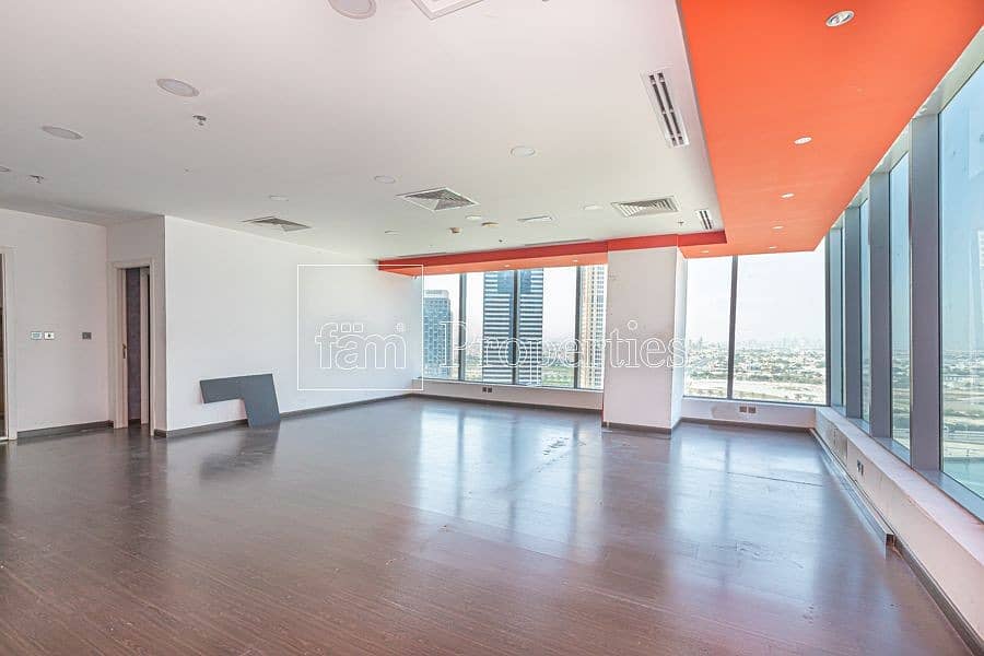 4 Fitted Office I Corner Unit I Panoramic Canal View