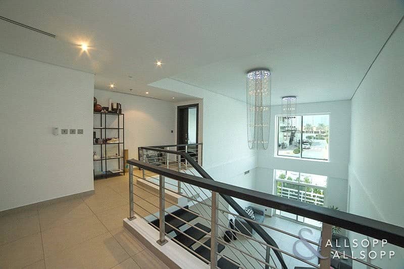 6 Two Bed Duplex Apartment | Skyline view