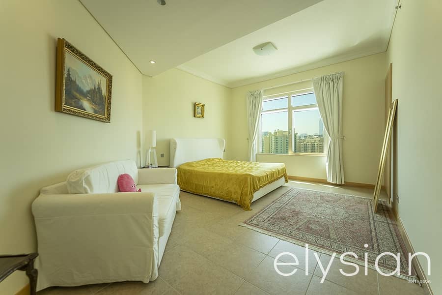 10 Amazing Spacious | 3 Bed Apartment |Available