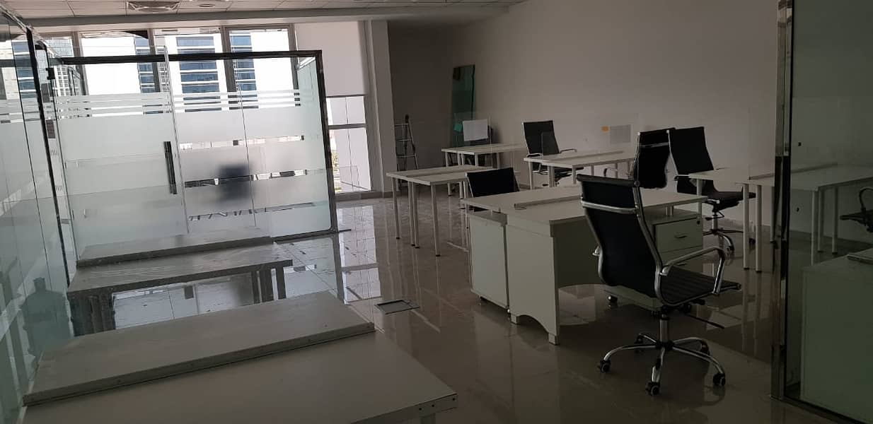 5 High Floor [ Glass Partition ] Call Now