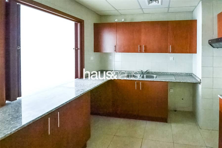 4 Chiller free | Large 1BR apartment | Unfurnished