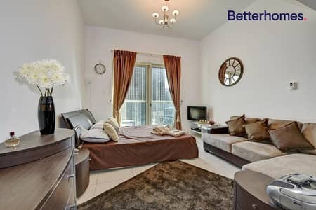 Furnished studio with balcony in Marina View Tower Furnished studio with balcony in Marina View Tower