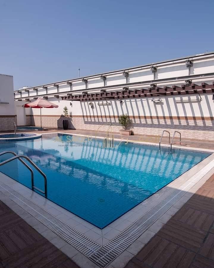 Specious 1bhk Appartment with Gym / Pool / Parking Specious 1bhk Appartment with Gym / Pool / Parking