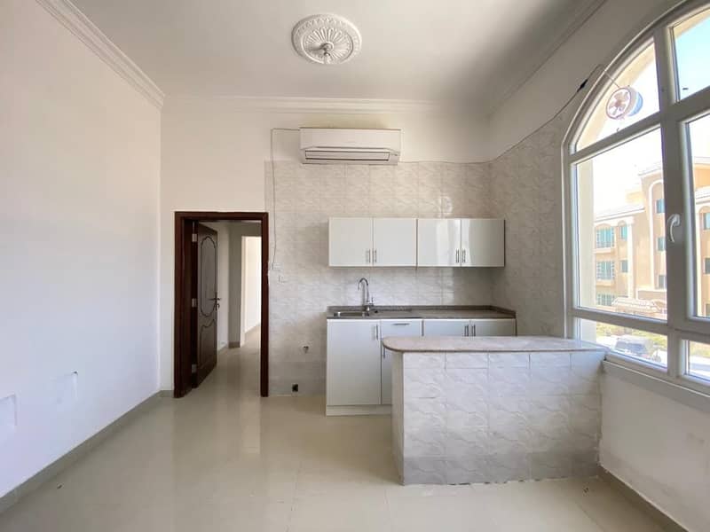 Monthly 4000 Dhs FABLOUS STUDIO FOR RENT SADIYAT SOHO ( One Year Contract )