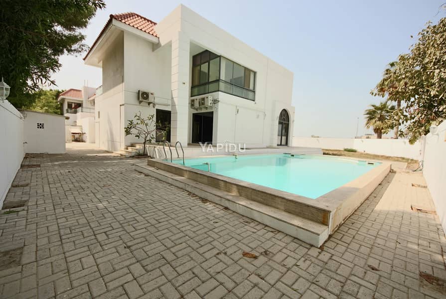 Exclusive | Private Pool and Garden