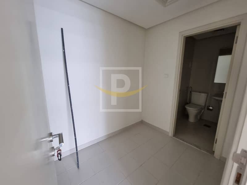 20 Brand New 3 Bed Apartment with full Golf Course View | VIP