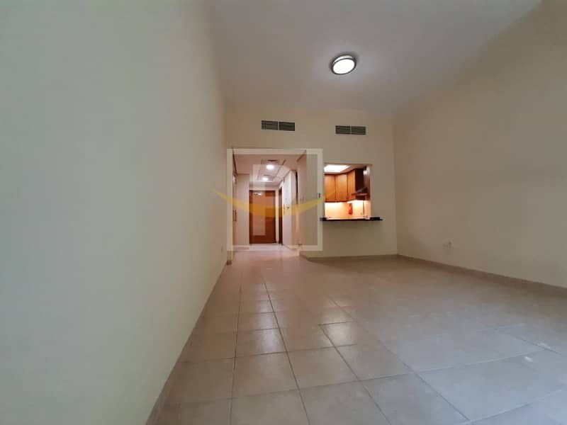 Spacious Studio Apt in Discovery Gardens |1 Month Free