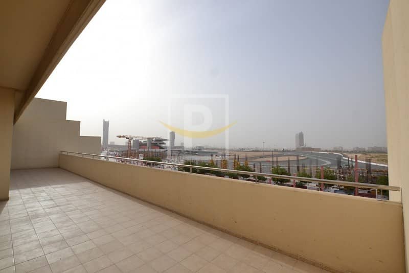 5 Mall View Vacant 3BR With Maid and Laundry Apt For Sale | F VIP