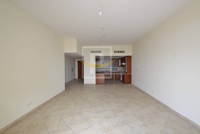 10 Mall View Vacant 3BR With Maid and Laundry Apt For Sale | F VIP