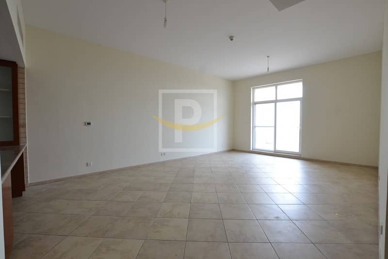 14 Mall View Vacant 3BR With Maid and Laundry Apt For Sale | F VIP