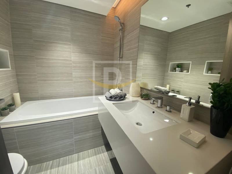 20 Elite Living | 4BR Cozy Apartment | Lagoon view VIP F