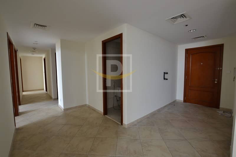 30 Mall View Vacant 3BR With Maid and Laundry Apt For Sale | F VIP