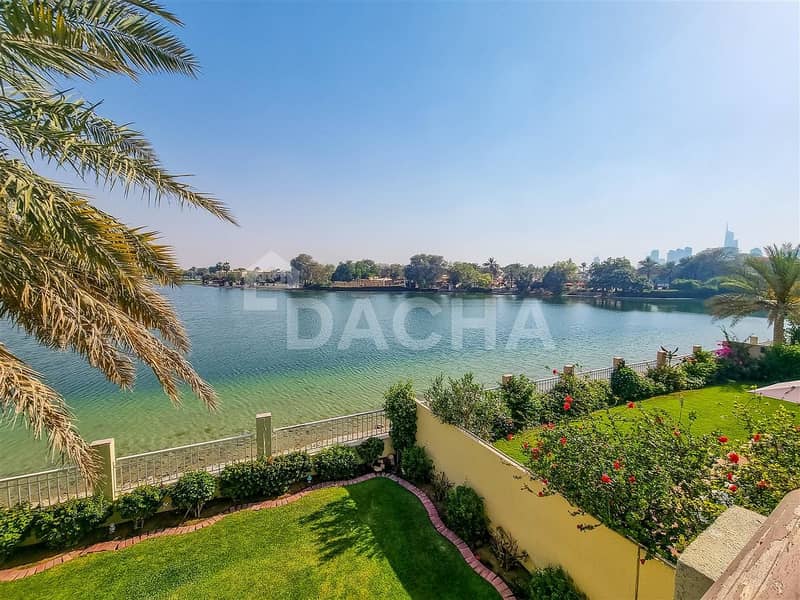 Full Lake View / Perfect Family Home / Upgraded