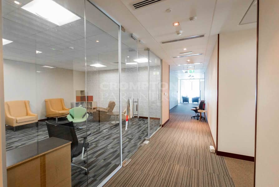 80 Luxury Fully Furnished Office | Prime Location