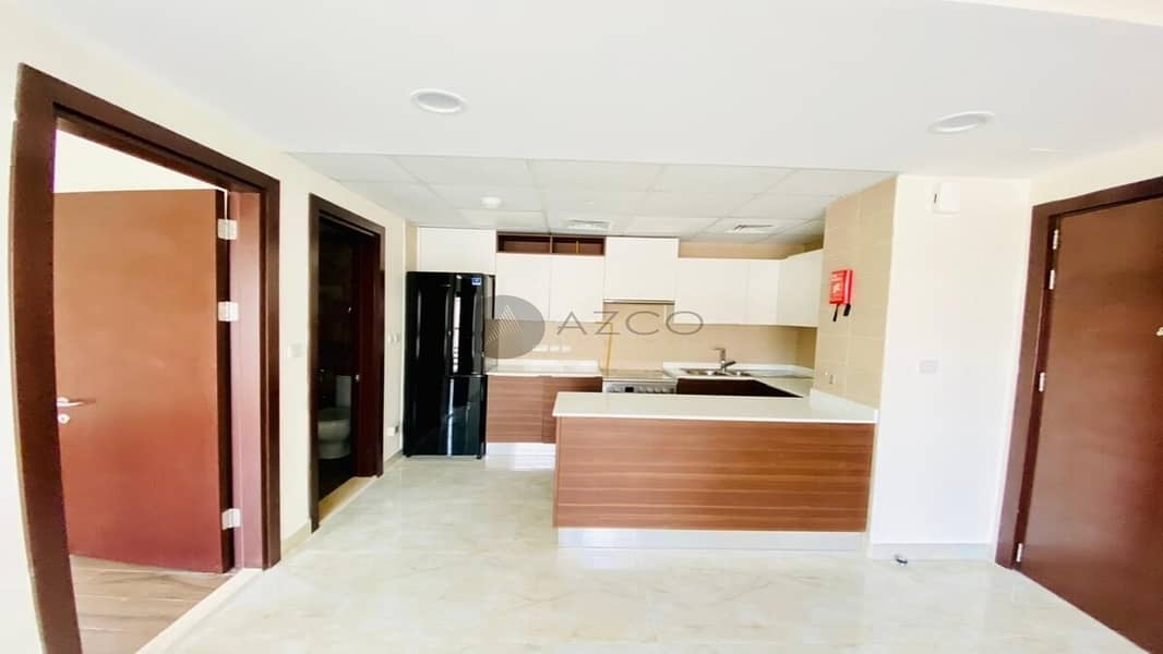 3 Pool View | Fitted Kitchen | Top Quality