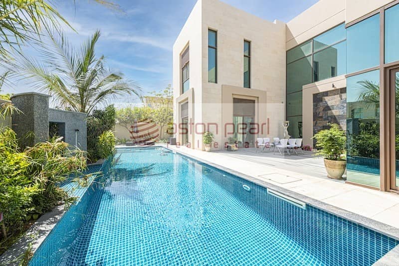 Luxurious 5BR Villa| Fully Upgraded | Private Pool