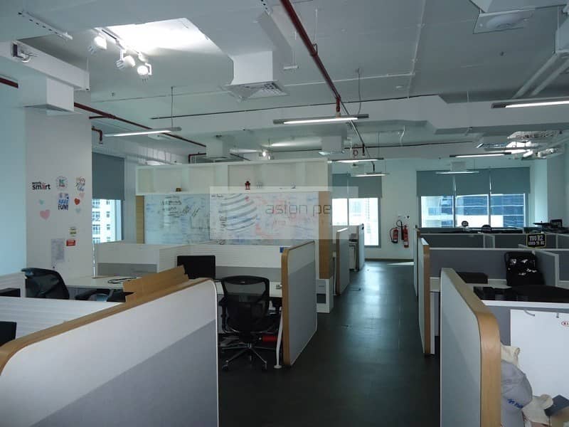 2 Fully Fitted Office|Glass Partitions|On High Floor