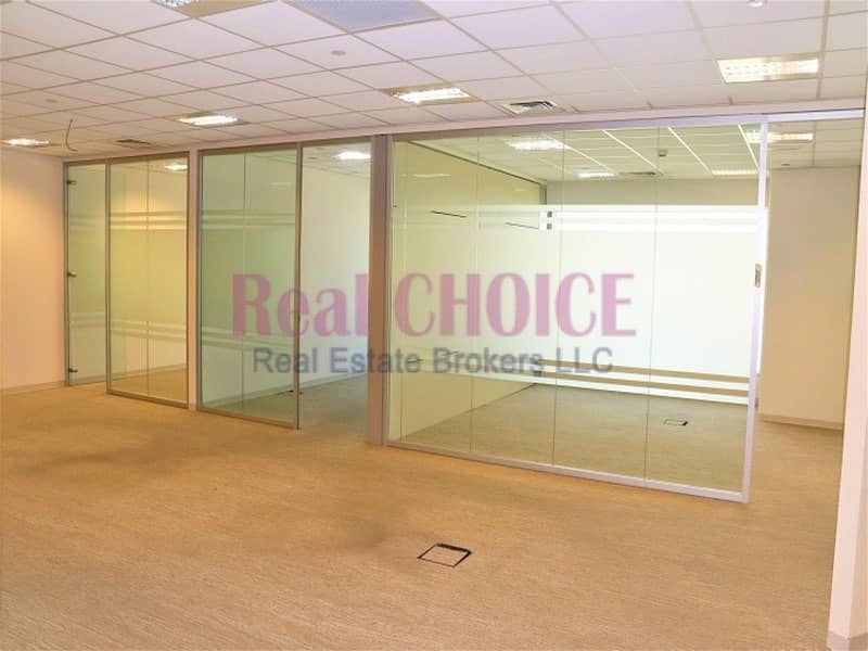 37 Spacious Fitted Office|Chiller Free|Near Metro SZR