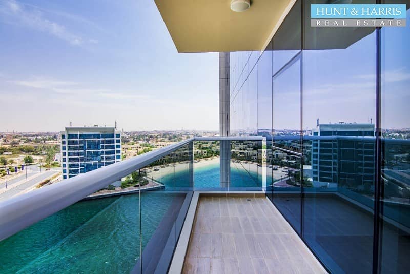 11 Brand New 1 Bedroom Apartment With Beautiful Lagoon View