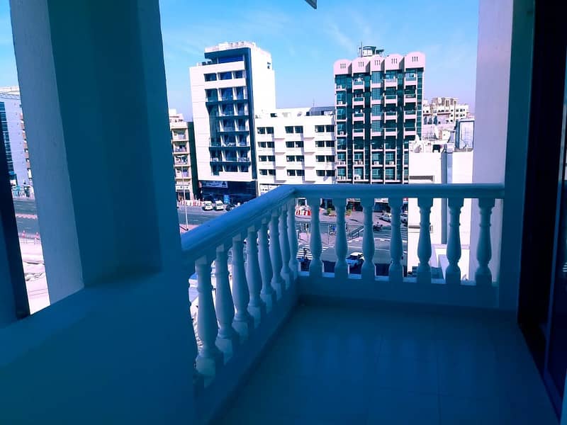 ONE MONTH FREE!!! ONE BEDROOM HALL BEHIND PALM BEACH HOTEL FOR FAMILY BURDUBAI @41K