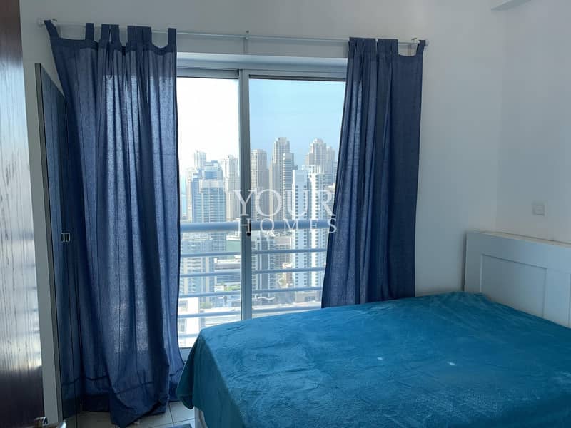 20 Modern Living. Top Flor with Dubai Ail View