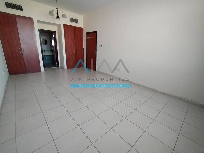 Grand And Spacious 1BHK Apartment To Rent With Closed Kitchen