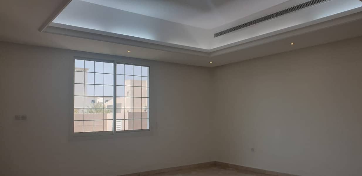 Separate 5 Master Bedrooms villa with yard at MBZ