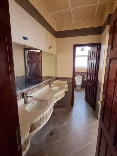 4 Master bedroom Beautiful Corner Villa in 5000 sq fit With Separate Majlis in Al Hoshi Area in 95,000