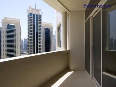 Unfurnished | Lake View | Low floor | Balcony Unfurnished | Lake View | Low floor | Balcony