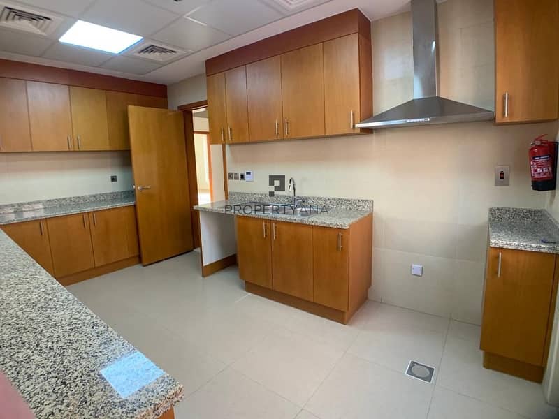 27 4 Bedroom + Maids |Brand New | Spacious Rooms