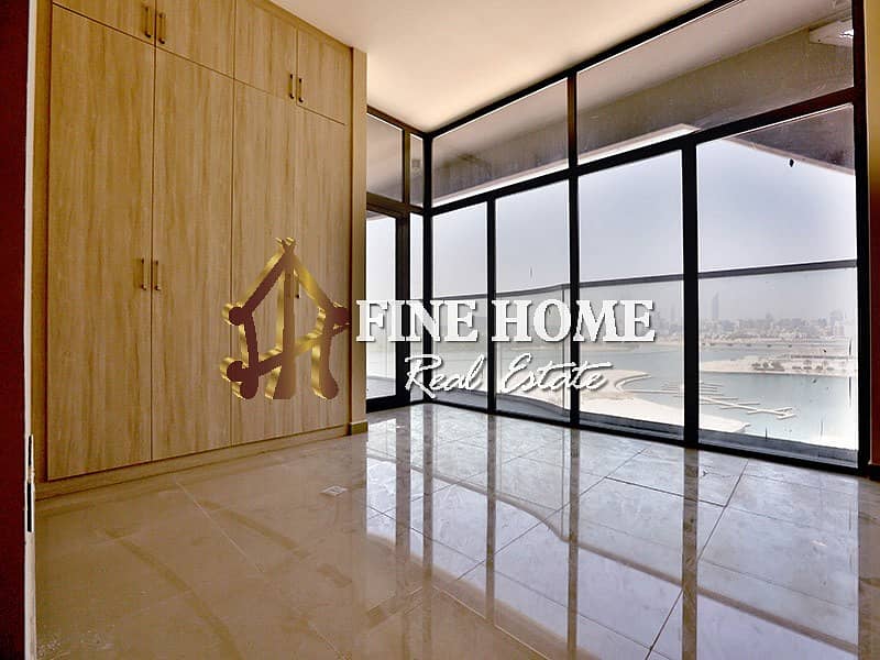 3 Luxurious Sea View 3BR with Balcony & Maids Rm