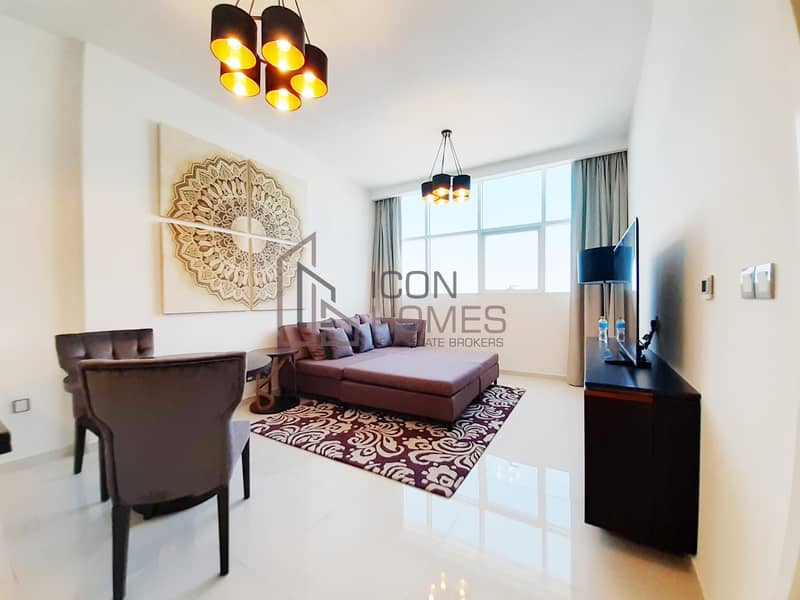 BEAUTIFUL FULLY FURNISHED ONE BEDROOM APARTMENT