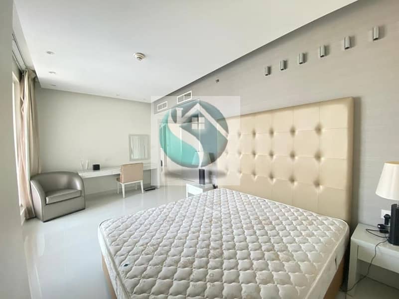 8 LUXURY STYLE 1 BEDROOM FURNISHED READY TO MOVE