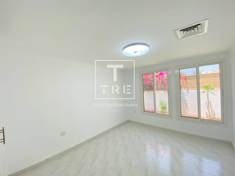10 Newly Renovated 4 Bedroom Bungalow | Private Garden  | Shared Pool
