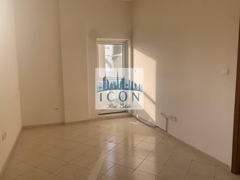 4 Spacious 1 Bed For Rent  In Silicon Oasis 31K