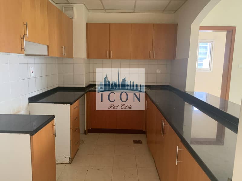 8 Spacious 1 Bed For Rent  In Silicon Oasis 31K