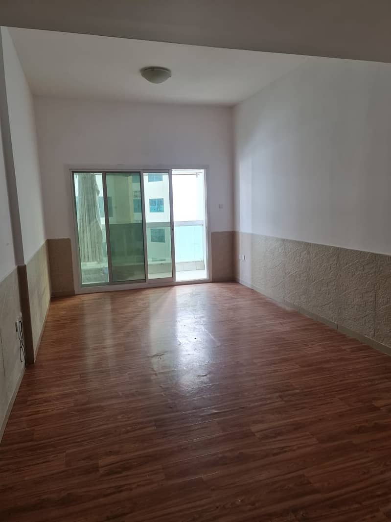 BEAUTIFUL WELL DECORATE 3 BEDROOM HALL WITH PARKING IN AJMAN PEARL TOWER