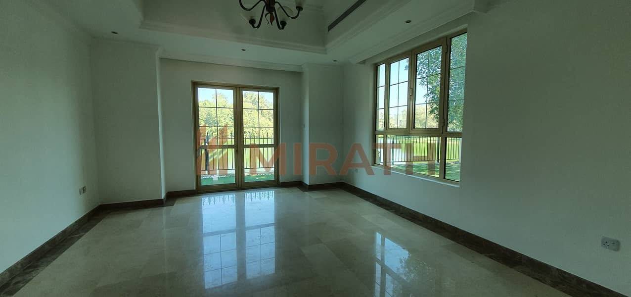3 LUXURIOUS 4BR WITH PRIVATE POOL & HUGE GARDEN