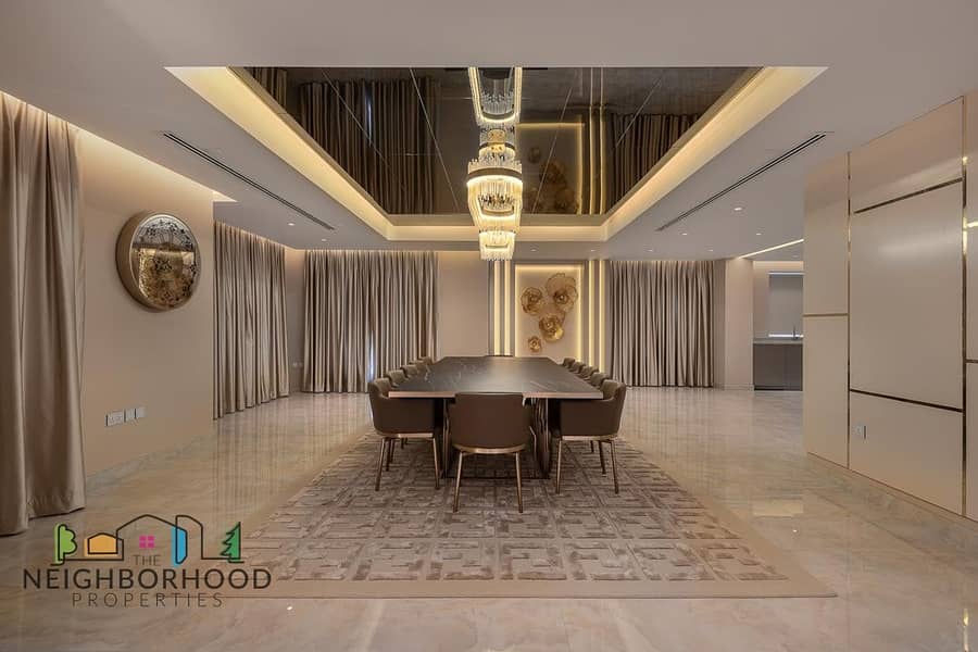 8 Stunning Classic Fully furnished Luxury living Penthouse