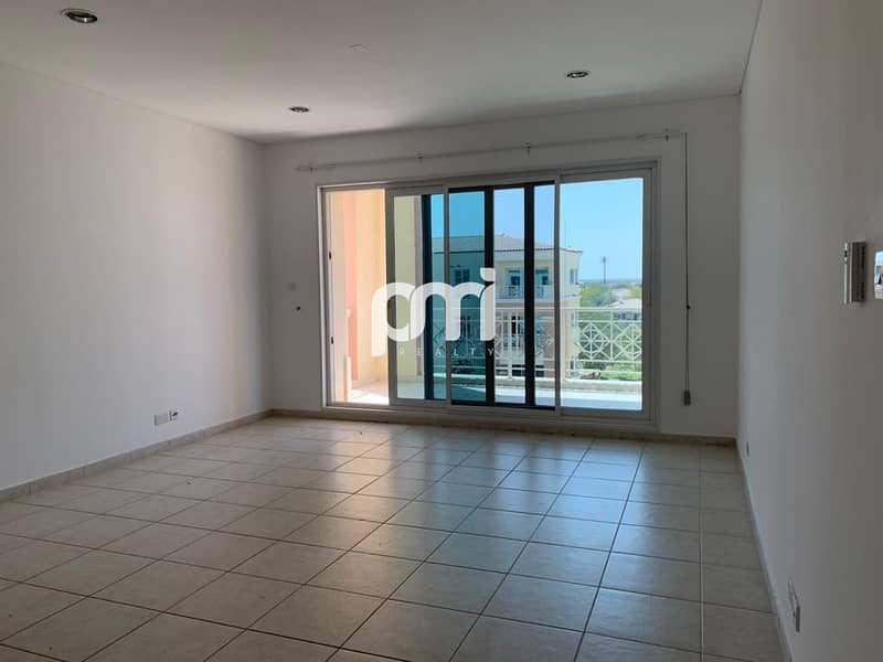 10 Pool and park view | Huge balcony | High floor |
