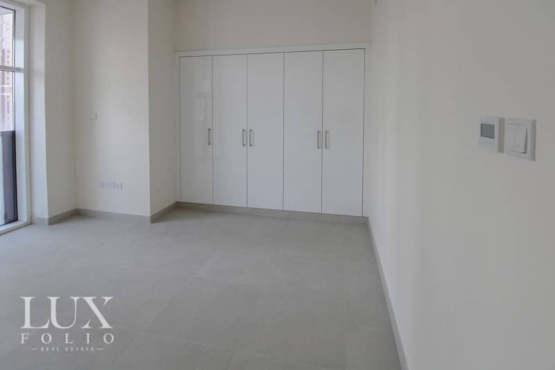 12 Spacious 2 Bed | Partial Sea View | Balcony