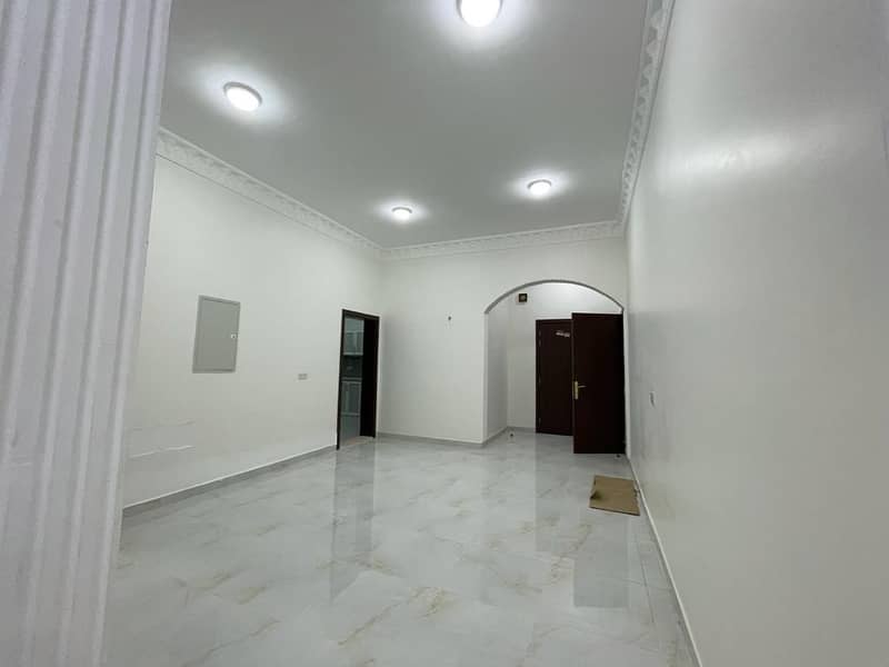 Квартира в Аль Шамха, 3 cпальни, 60000 AED - 5101985