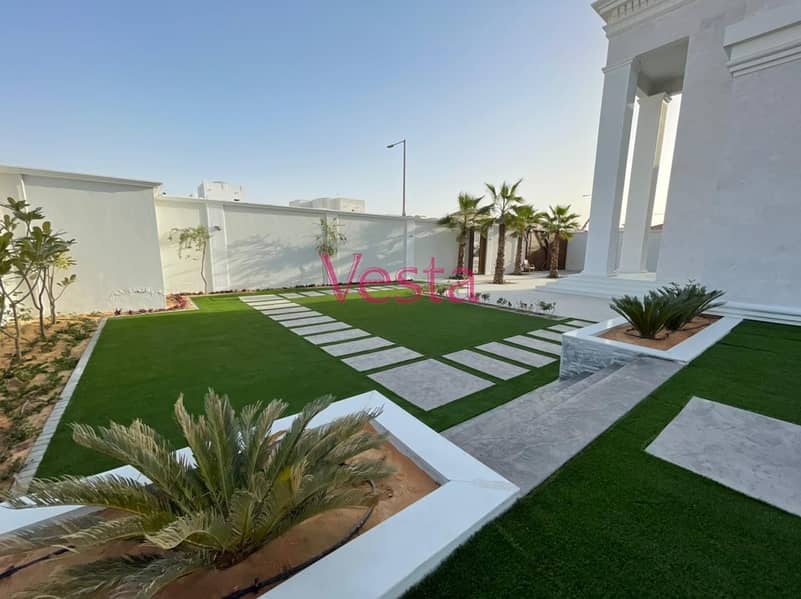 11 6Bedroom Luxurious Brand  New Villa I Well Design Garden