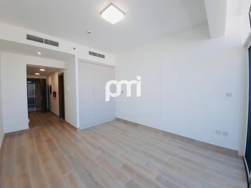 4 Brand new | Ready to move-in | City skyline view